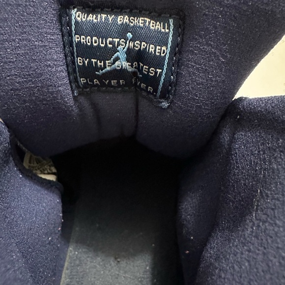 Nike Jordan Air 11 Retro - Picture 8 of 10